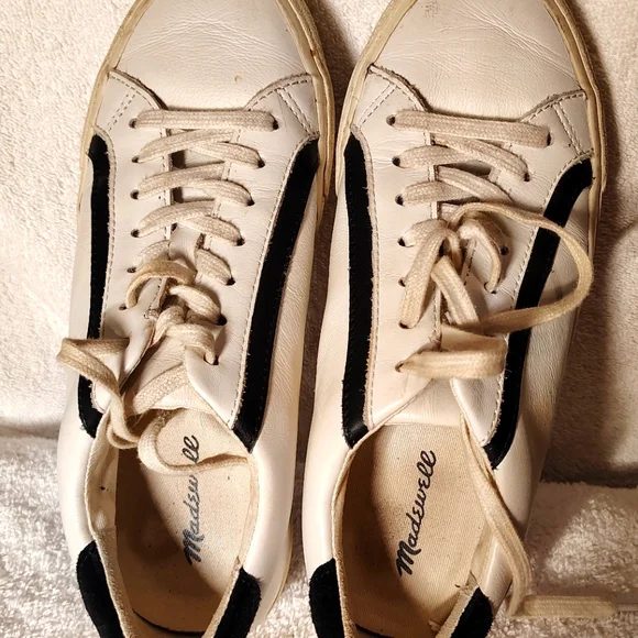 Madewell Shoes Madewell Cream And Black Leather Sneakers